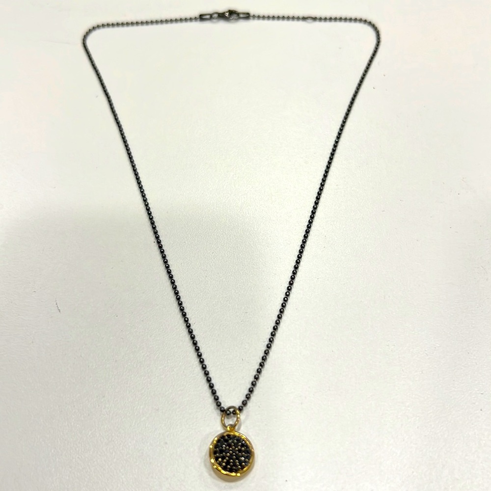 Syna 18k & Black diamond necklace